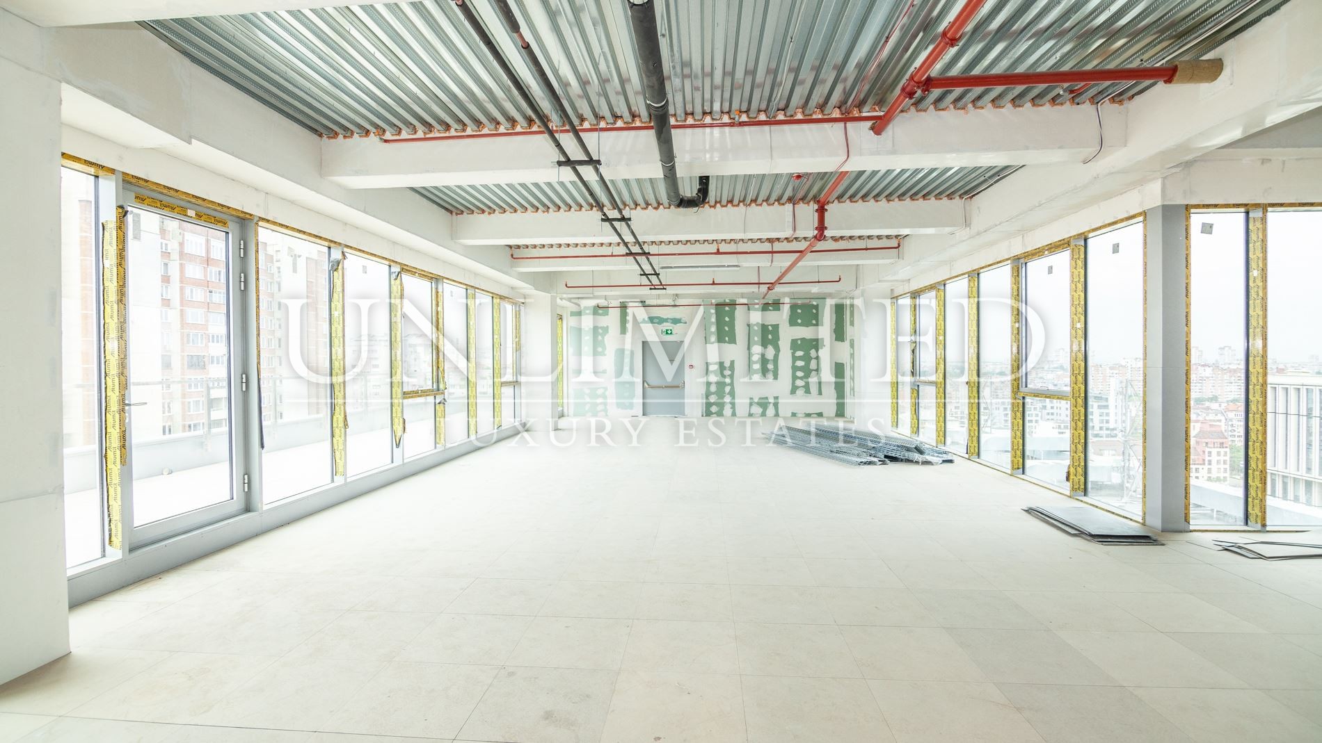 Office for rent , Center