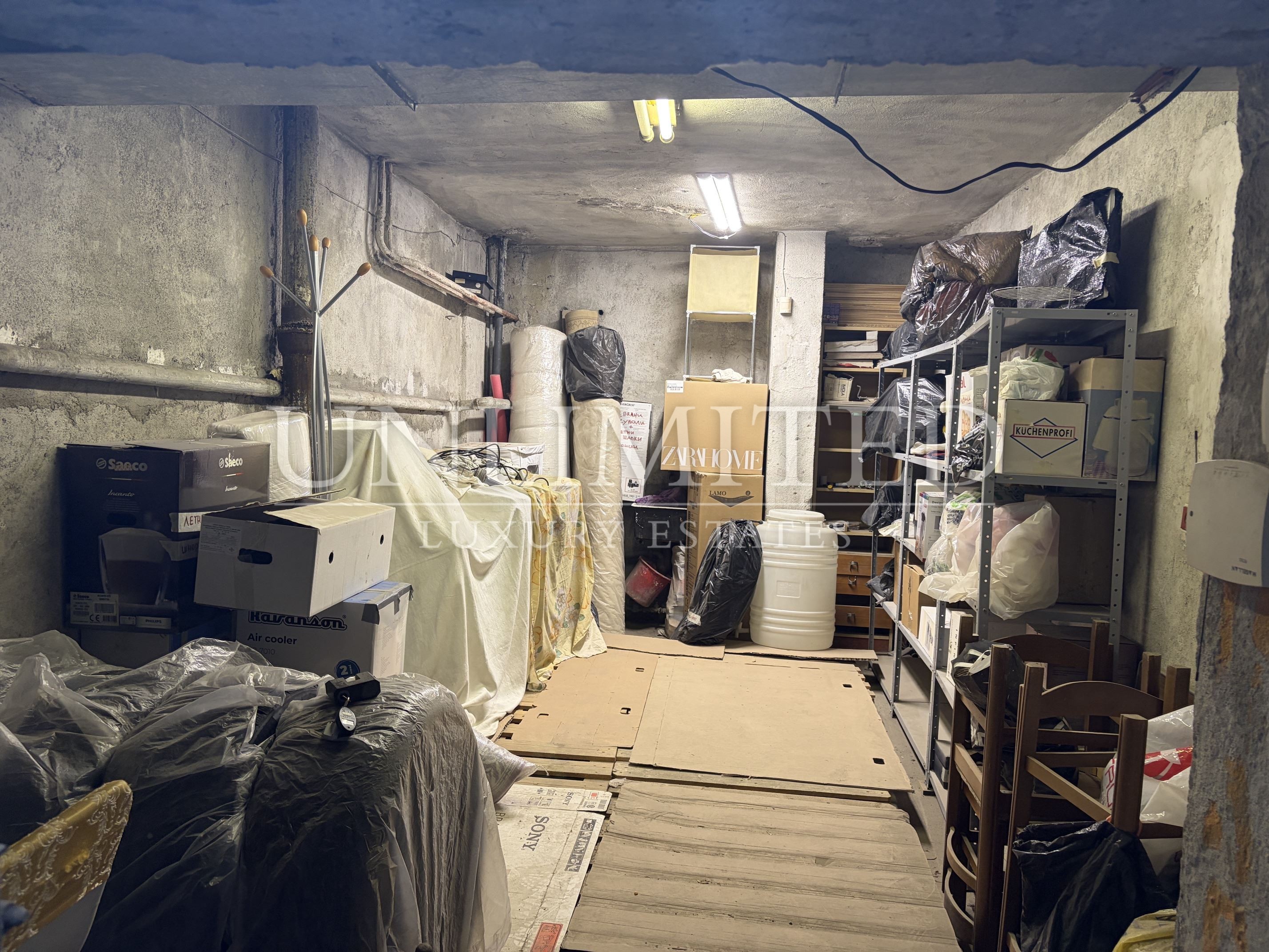 Garage for Sale in Sofia, Lozenets