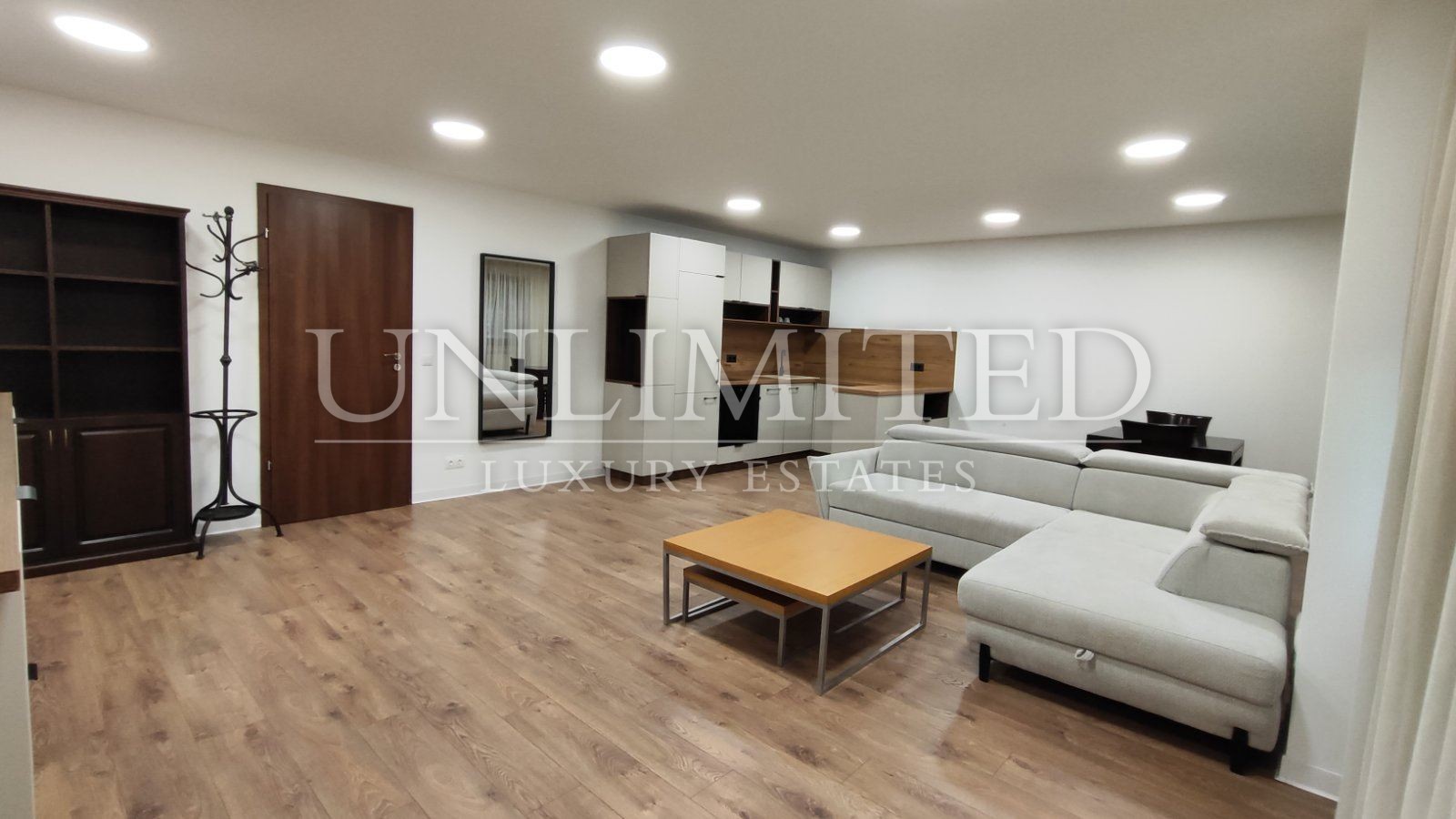 Two-Bedroom Apartment for Rent in Sofia, Lozenets