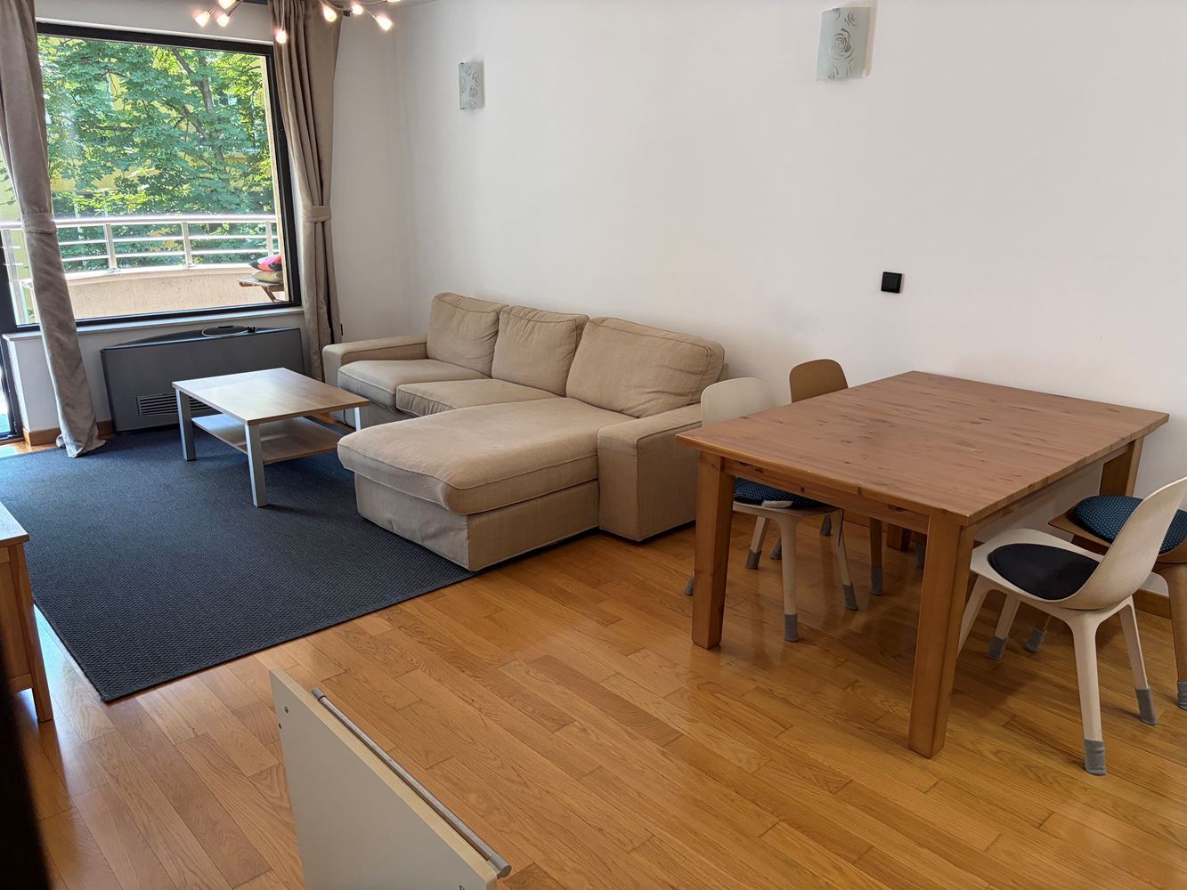 Luxury Two-Bedroom Apartment for Rent in Doctor's Garden Area with 24-Hour Security