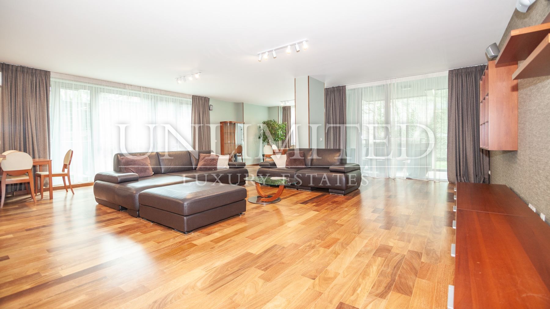 Three-Bedroom Apartment for Rent in Sofia, Boyana