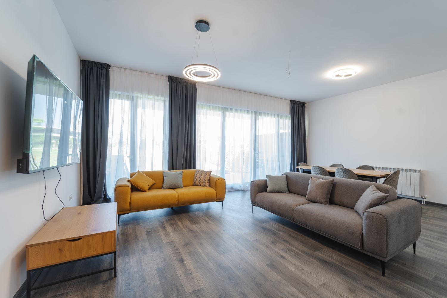 Moreni Club Residence