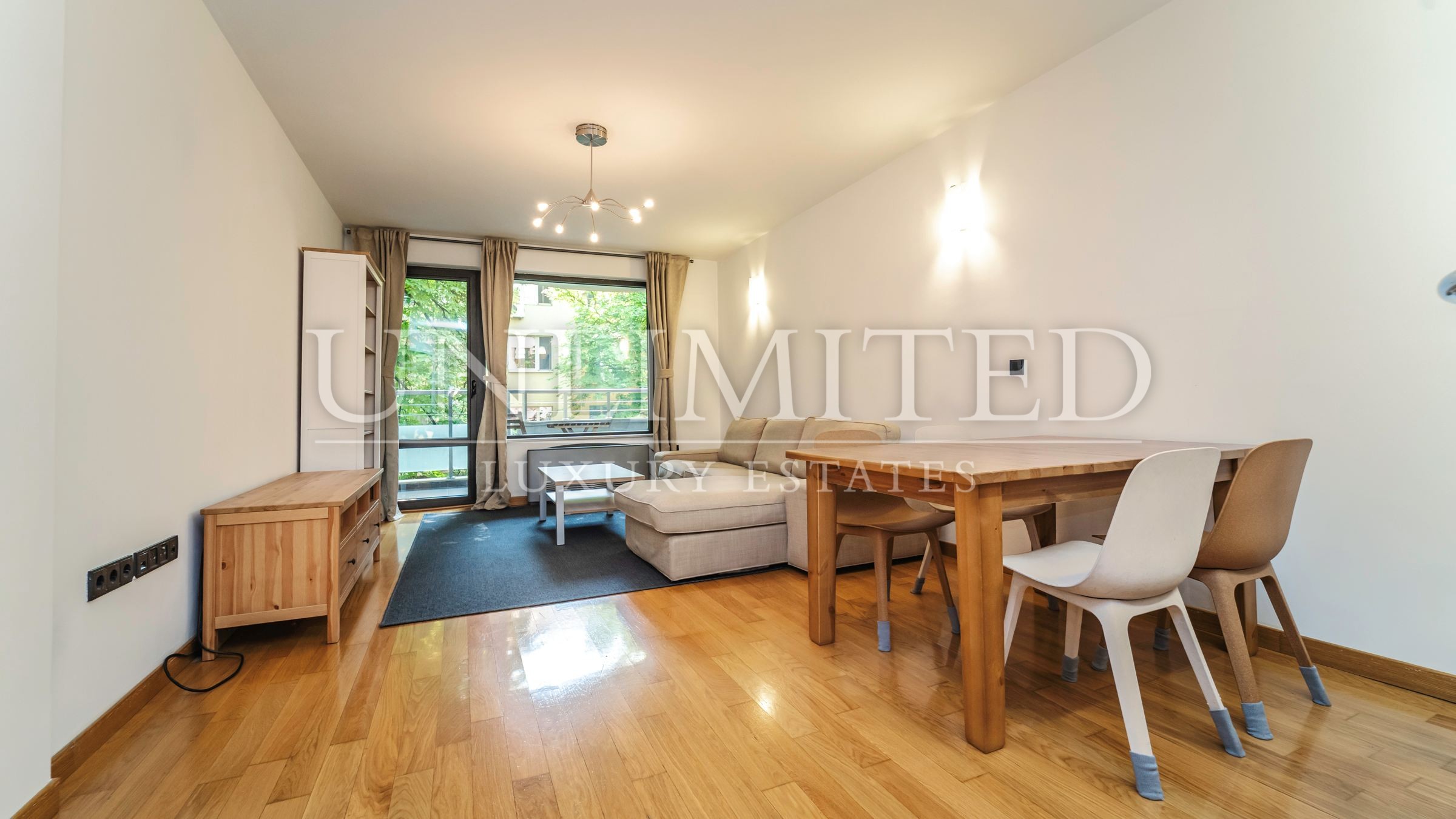 Luxury Two-Bedroom Apartment for Rent in Doctor's Garden Area with 24-Hour Security